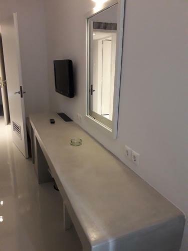 Tinos Beach Hotel