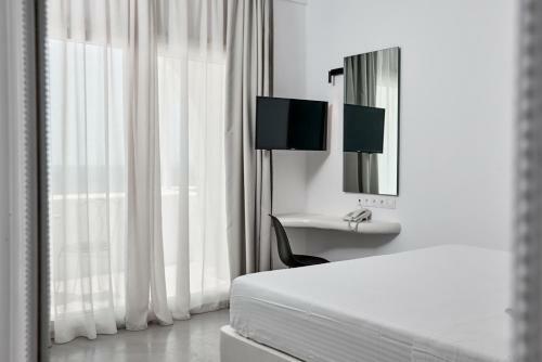 Tinos Beach Hotel