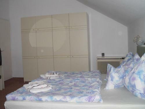 Kis Apartmanh�z