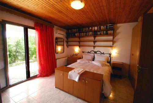 Skiathos Island Villas