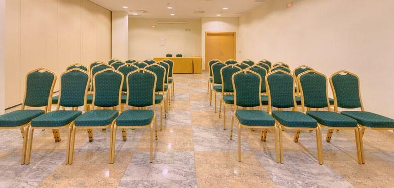 Hotel Ramada By Wyndham Valencia Almussafes
