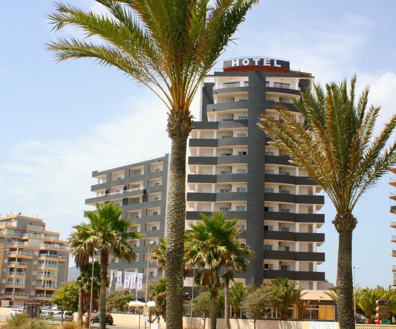 Aparthotel Port Europa