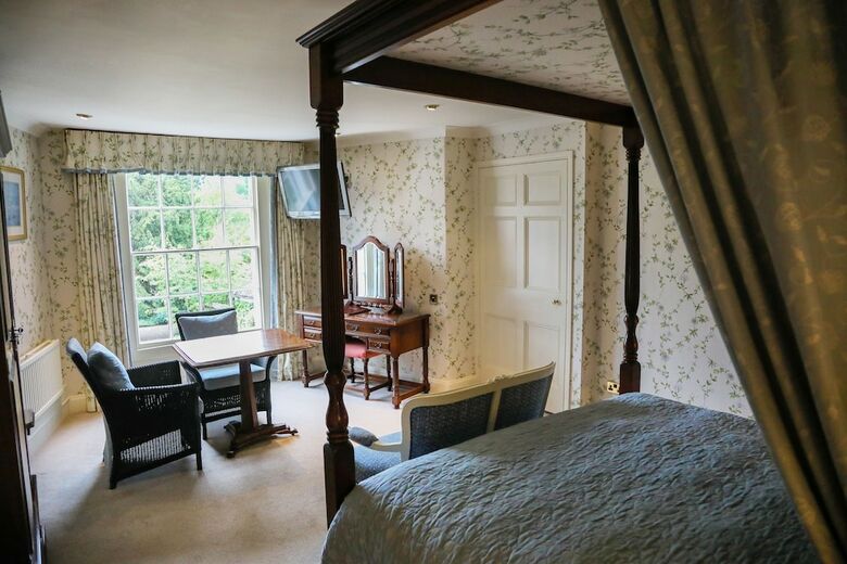 The Eastbury Hotel