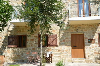Akros Oreon Green Small Hotel