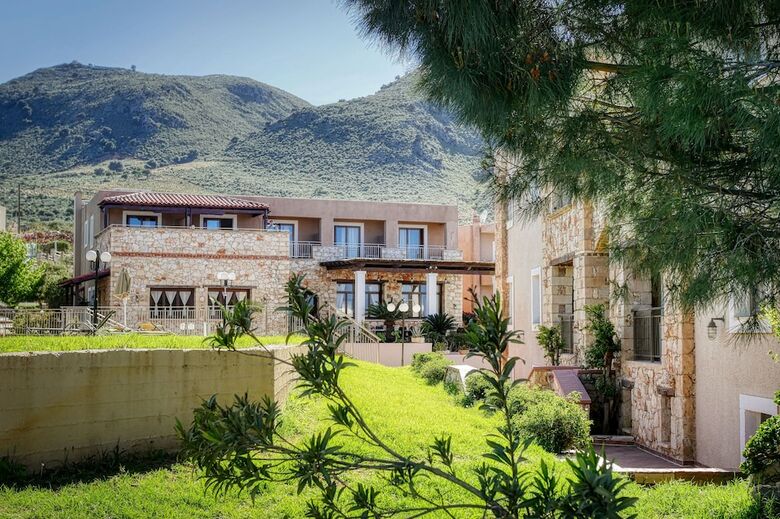 Areti Aparthotel