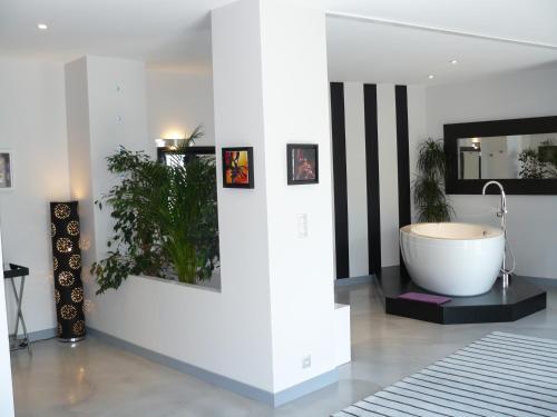 Hotel La Villa C�cile