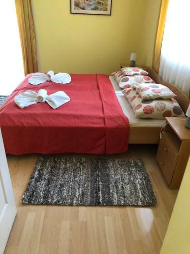 Green Park Apartment