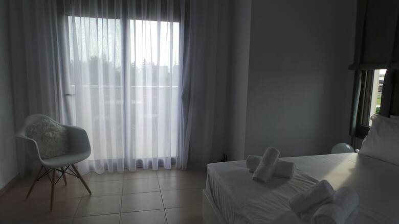 Niovi Boutique Apartments