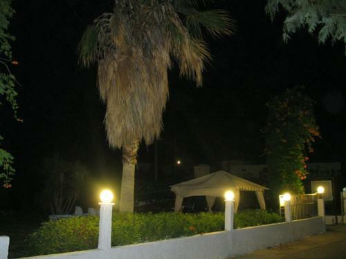 Apartamento Seaside Studios Kirania