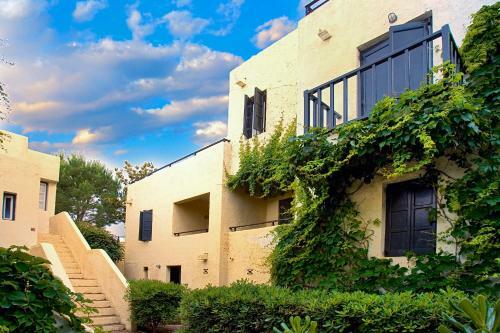 Aparthotel Sundance Apartments & Suites