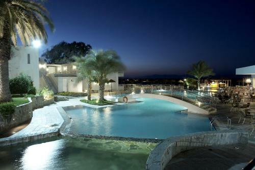 Hotel Avra Beach Resort