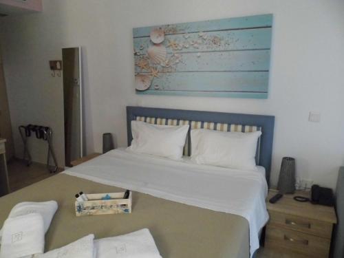 Hostal Ilianthos Apartments & Rooms