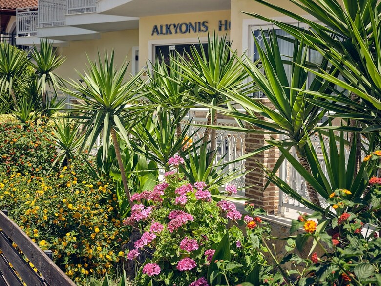 Aparthotel Alkyonis Hotel