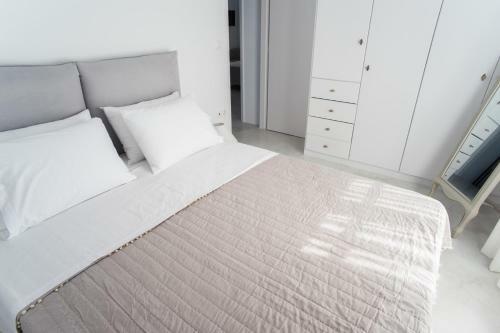 Villas Agia Irini Cove