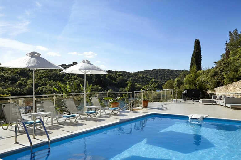Karvouno Villas