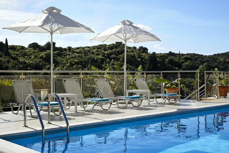 Karvouno Villas