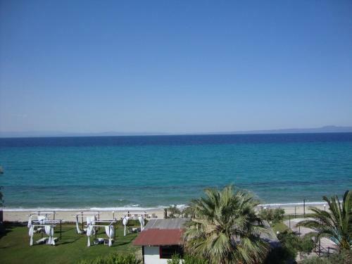 Kopsis Beach Hotel