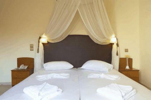 Aparthotel Theo Beach Hotel Apartments