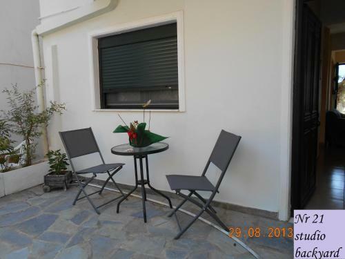 Mina Apartments