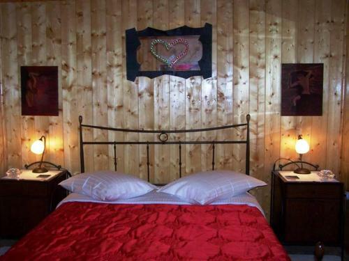 Hostal Yades Guest House