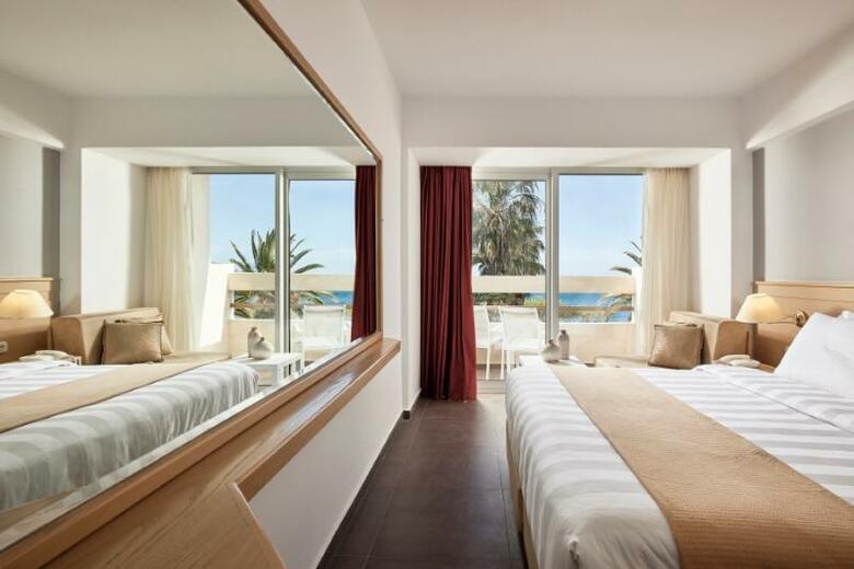 Tylissos Beach Hotel