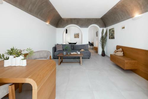 Santorini Princess Spa Hotel