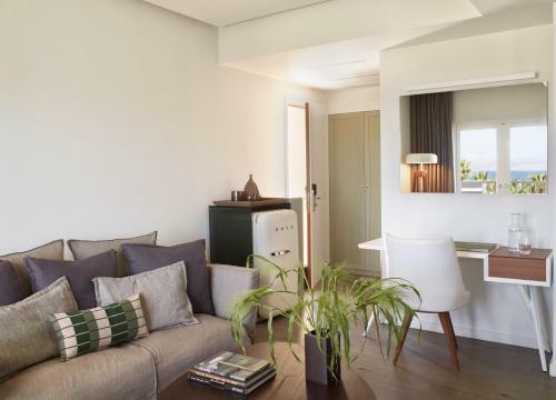 Neptune Hotel-resort, Convention Centre & Spa