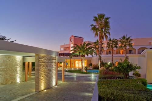 Neptune Hotel-resort, Convention Centre & Spa