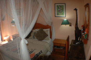 Albergue Trees Too Guest Lodge