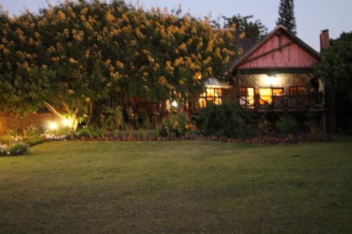 Hotel Orchards Farm Cottages