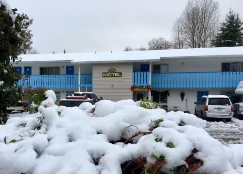 Hotel Fuller Lake Motel