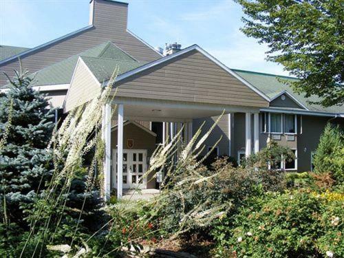 Hotel Auberge De La Montagne Coup�e