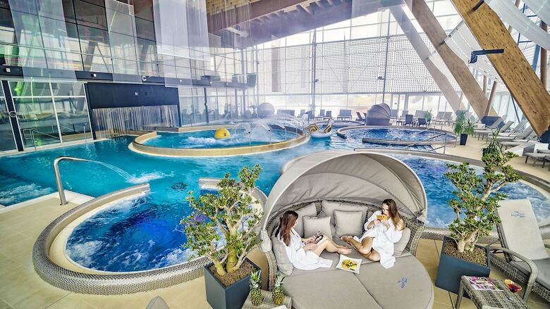 Hotel Aquacity Seasons