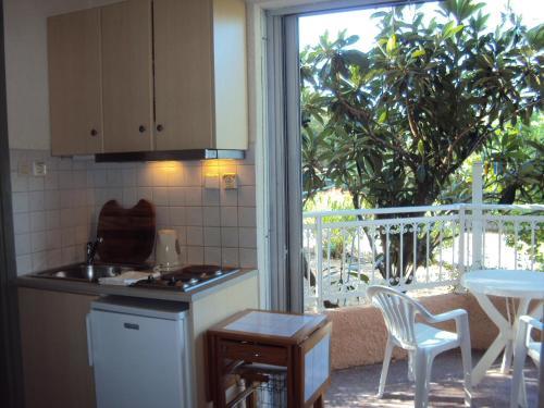 Galini Studios And Apartments