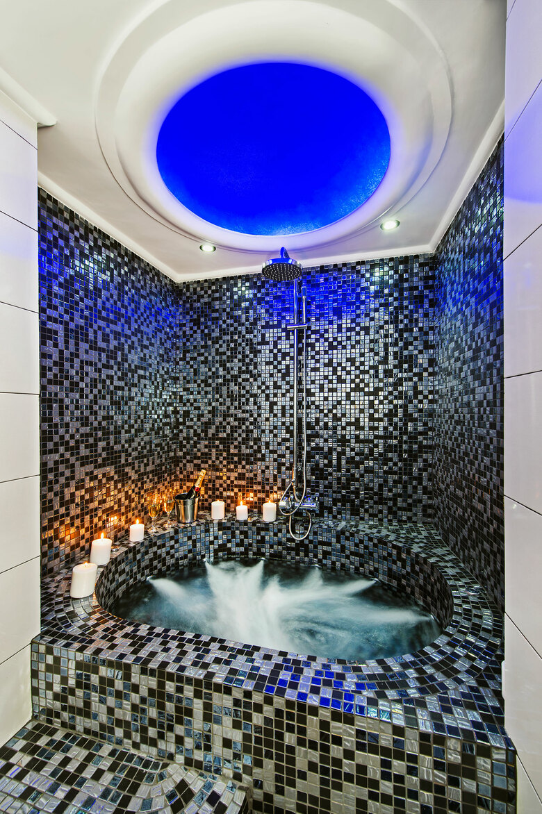 Hostal Gianna Suites