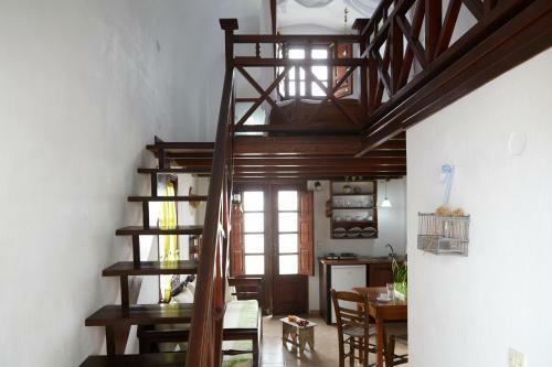 Anna Traditional Apartments