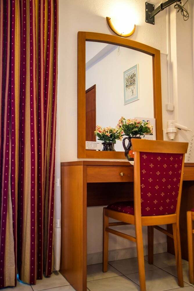 Grikos Hotel