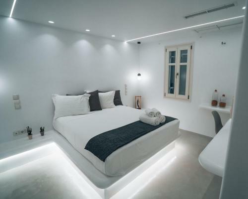 Alexandros Apartments