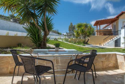 Hotel Caretta Village