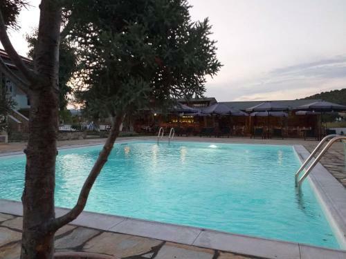 Hotel Caretta Village