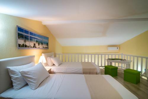 Hotel Caretta Village