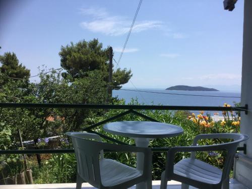 Hostal Villa Yiannis (adult Friendly)