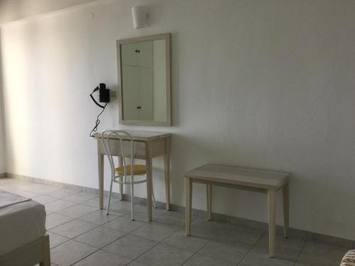 Hostal Villa Yiannis (adult Friendly)