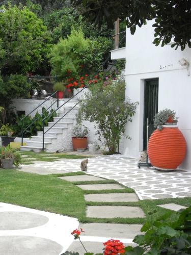 Hostal Villa Yiannis (adult Friendly)