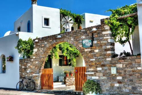 Hostal Eleni Rooms