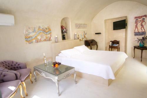 Villa Kastro Oia Houses