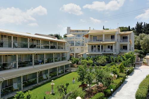 Palapart Yasas Suites And Studios By Gikas