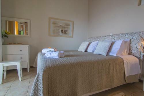 Paxos Sunrise Villas