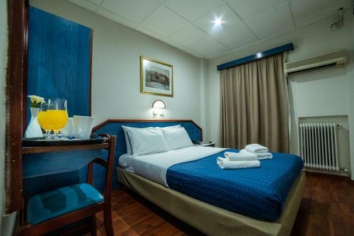 Argo Hotel Piraeus
