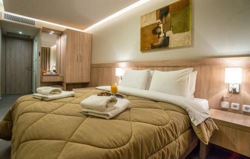 Argo Hotel Piraeus